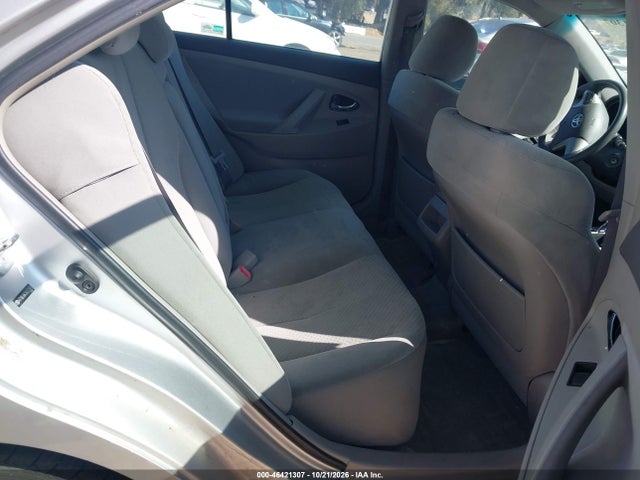 46421307 :رقم المزاد ، 4T1BE46K39U372668 vin ، 2009 Toyota Camry Le مزاد بيع