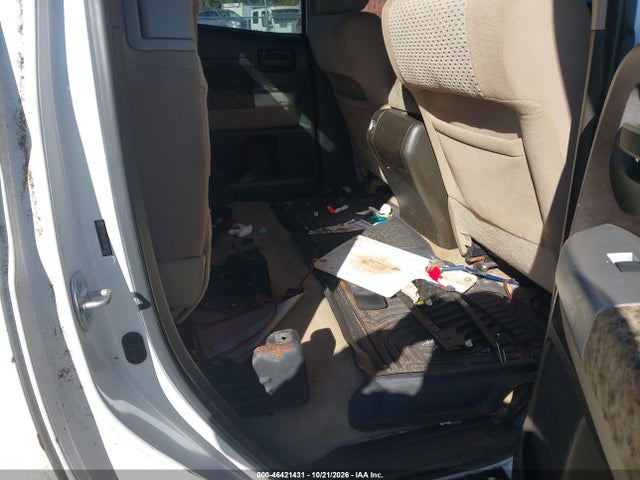 46421431 :رقم المزاد ، 5TFBT54157X005857 vin ، 2007 Toyota Tundra Sr5 4.7l V8 مزاد بيع