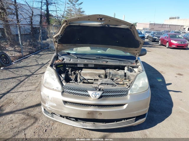 2004 Toyota Sienna Le მანქანა იყიდება აუქციონზე, vin: 5TDZA23C04S157133, აუქციონის ნომერი: 46421829