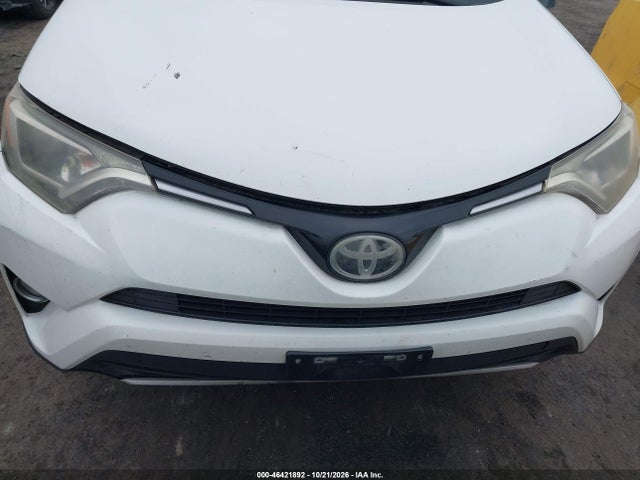 Aukcja sprzedaży 2018 Toyota Rav4 Xle, vin: JTMWFREV8JJ211119, numer aukcji: 46421892