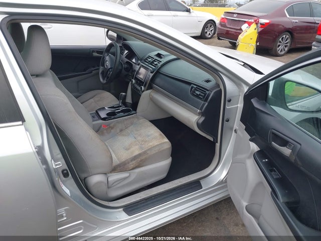 46422025 :رقم المزاد ، 4T4BF1FK1CR221191 vin ، 2012 Toyota Camry Le مزاد بيع