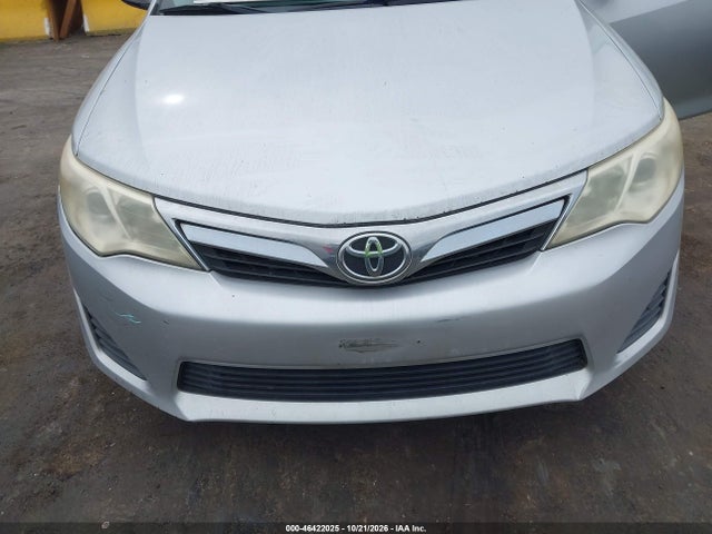 46422025 :رقم المزاد ، 4T4BF1FK1CR221191 vin ، 2012 Toyota Camry Le مزاد بيع