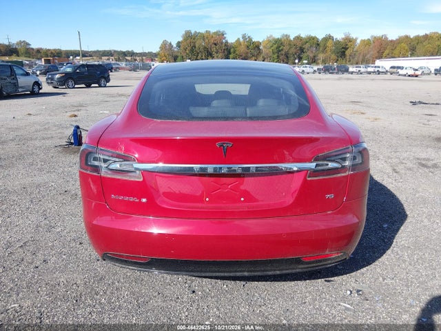 Продажа на аукционе авто 2016 Tesla Model S 60/70/75/85, vin: 5YJSA1E17GF173443, номер лота: 46422625