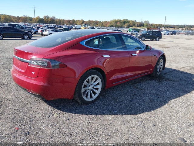 Продажа на аукционе авто 2016 Tesla Model S 60/70/75/85, vin: 5YJSA1E17GF173443, номер лота: 46422625