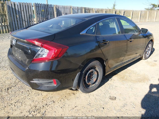 46422717 :رقم المزاد ، 19XFC2F54HE053951 vin ، 2017 Honda Civic Lx مزاد بيع