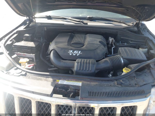46423667 :رقم المزاد ، 1C4RJECG5DC610667 vin ، 2013 Jeep Grand Cherokee Overland مزاد بيع