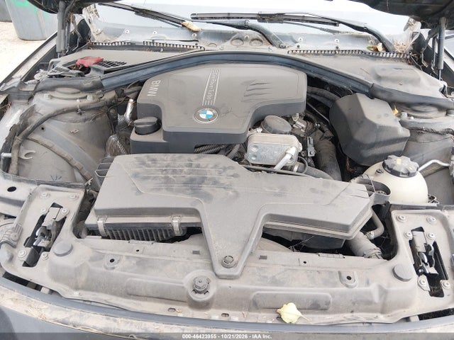 BMW 320i 2014 WBA3B1G59ENS78627 Image 10