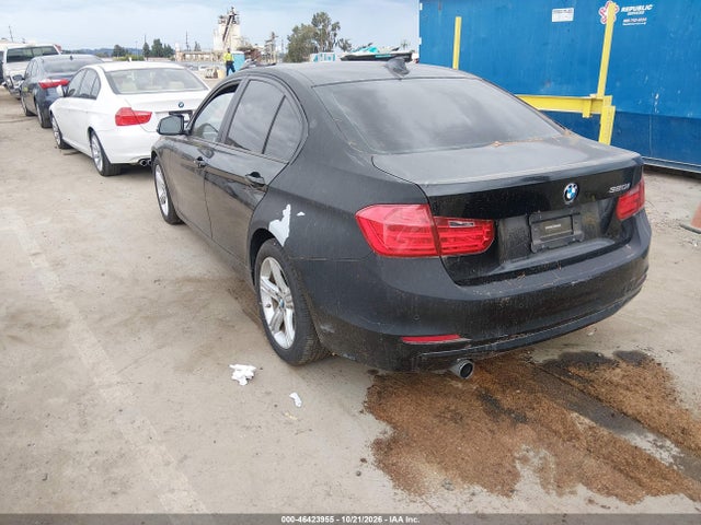 BMW 320i 2014 WBA3B1G59ENS78627 Image 3