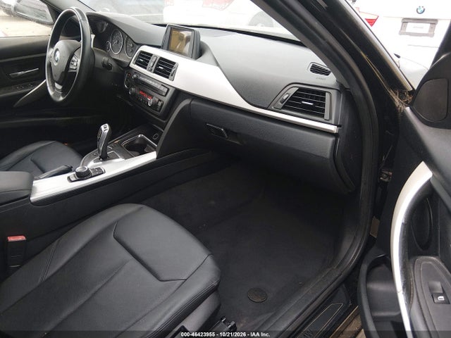 BMW 320i 2014 WBA3B1G59ENS78627 Image 5