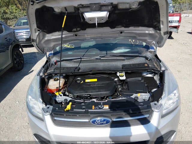 Продажа на аукционе авто 2015 Ford Escape Se, vin: 1FMCU9GX0FUB18328, номер лота: 46424021