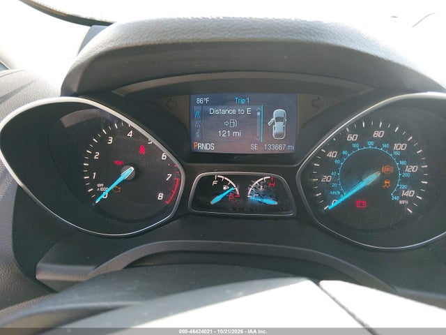 Продажа на аукционе авто 2015 Ford Escape Se, vin: 1FMCU9GX0FUB18328, номер лота: 46424021