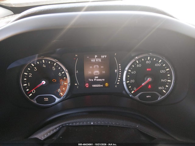 Продажа на аукционе авто 2015 Jeep Renegade Latitude, vin: ZACCJBBT1FPB48643, номер лота: 46424061