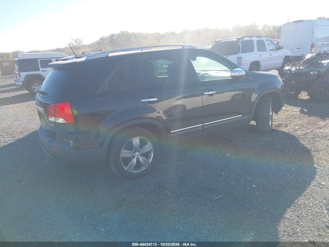 2013 Kia Sorento Ex V6 მანქანა იყიდება აუქციონზე, vin: 5XYKU4A28DG379852, აუქციონის ნომერი: 46424113