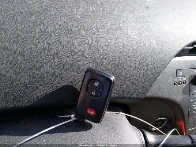 46424161 :رقم المزاد ، JTDKN3DU3B1338529 vin ، 2011 Toyota Prius مزاد بيع