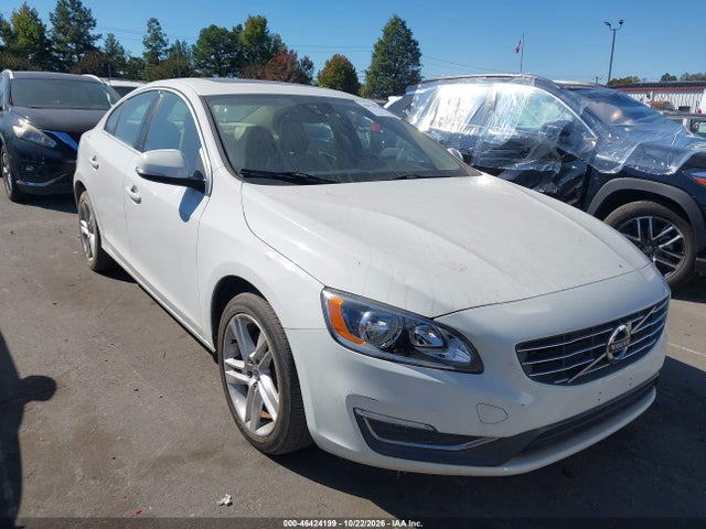2015 Volvo S60 T5 Premier მანქანა იყიდება აუქციონზე, vin: YV1612TK5F2365703, აუქციონის ნომერი: 46424199