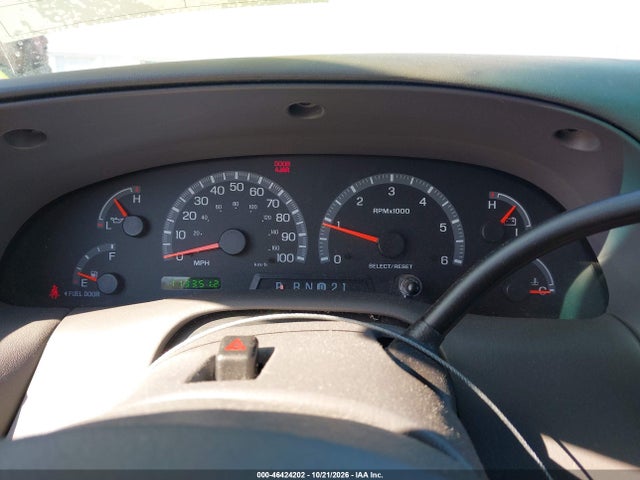 Продажа на аукционе авто 2002 Ford F-150 Lariat/xl/xlt, vin: 2FTRX18L92CA79848, номер лота: 46424202