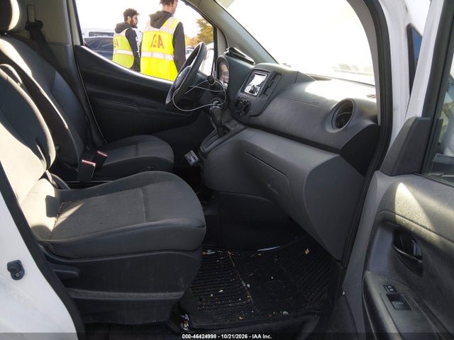 2017 Nissan Nv200 Sv მანქანა იყიდება აუქციონზე, vin: 3N6CM0KN5HK699542, აუქციონის ნომერი: 46424998