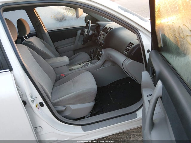 Продаж на аукціоні авто 2013 Toyota Highlander, vin: 5TDZA3EH2DS037784, номер лоту: 46425033