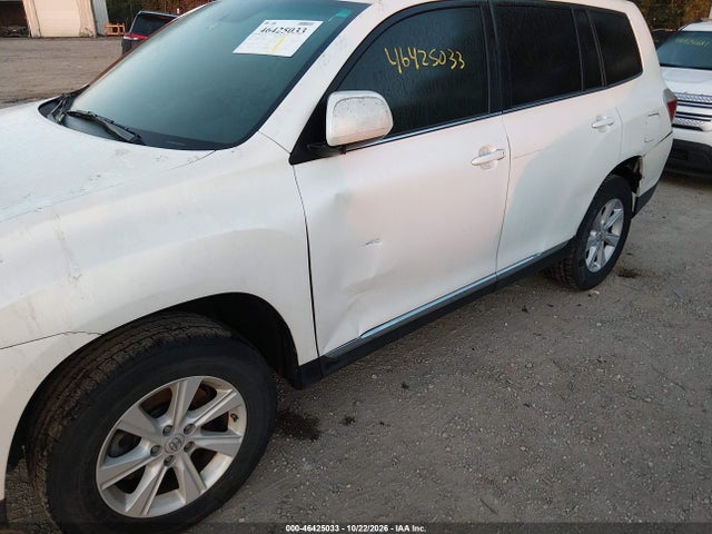 Продаж на аукціоні авто 2013 Toyota Highlander, vin: 5TDZA3EH2DS037784, номер лоту: 46425033