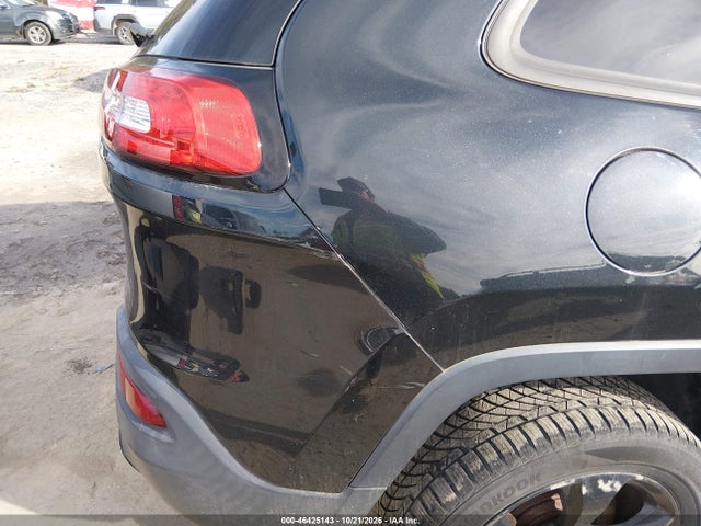 Продаж на аукціоні авто 2016 Jeep Cherokee Altitude, vin: 1C4PJMCS8GW192808, номер лоту: 46425143