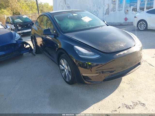 2021 Tesla Model Y Standard Range Rear-wheel Drive მანქანა იყიდება აუქციონზე, vin: 5YJYGDED6MF163096, აუქციონის ნომერი: 46425236