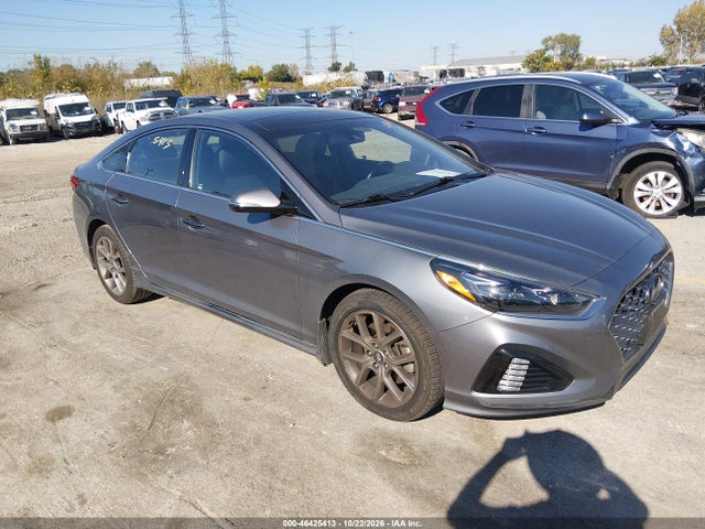 Auction sale of the 2018 Hyundai Sonata Limited 2.0t+, vin: 5NPE34AB2JH715600, lot number: 46425413