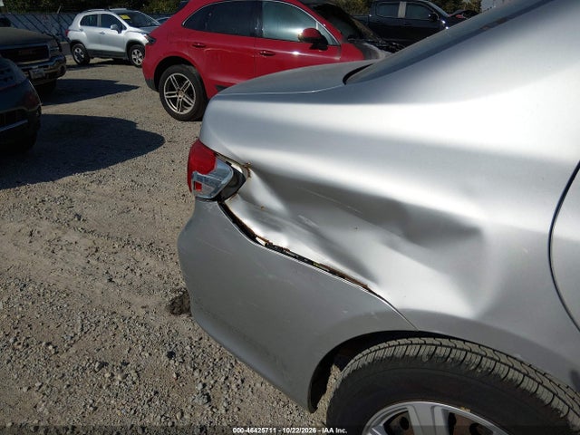 46425711 :رقم المزاد ، JTDBU4EE5AJ056374 vin ، 2010 Toyota Corolla Le مزاد بيع