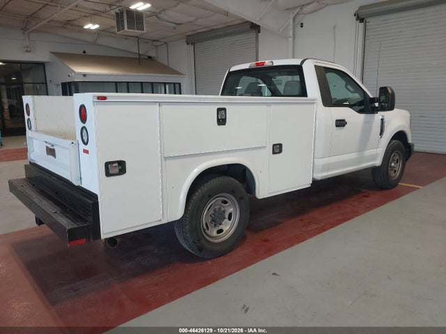 Ford F-250 Xl 2018 1FDBF2A65JEC69472 Image 4