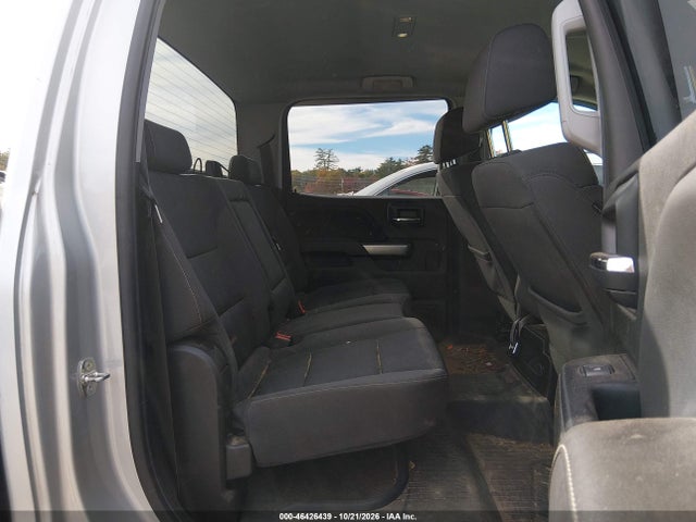 46426439 :رقم المزاد ، 1GCUKREC4JF175238 vin ، 2018 Chevrolet Silverado 1500 1lt مزاد بيع