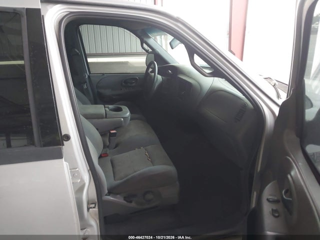 Продаж на аукціоні авто 2002 Ford F-150 Lariat/xlt, vin: 1FTRW07652KA42574, номер лоту: 46427024