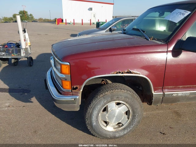 1998 Chevrolet K1500 Fleetside მანქანა იყიდება აუქციონზე, vin: 1GCEK19R0WR128170, აუქციონის ნომერი: 46427155