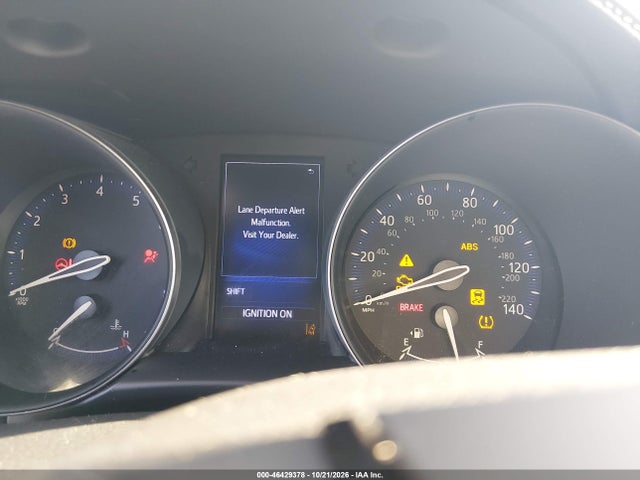 46429378 :رقم المزاد ، NMTKHMBXXJR041395 vin ، 2018 Toyota C-hr Xle Premium مزاد بيع