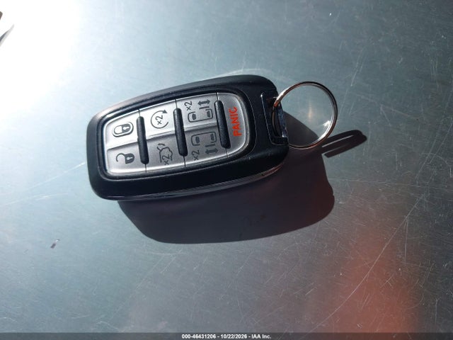 Chrysler Pacifica Hybrid Touring L 2023 2C4RC1L77PR599010 Image 11