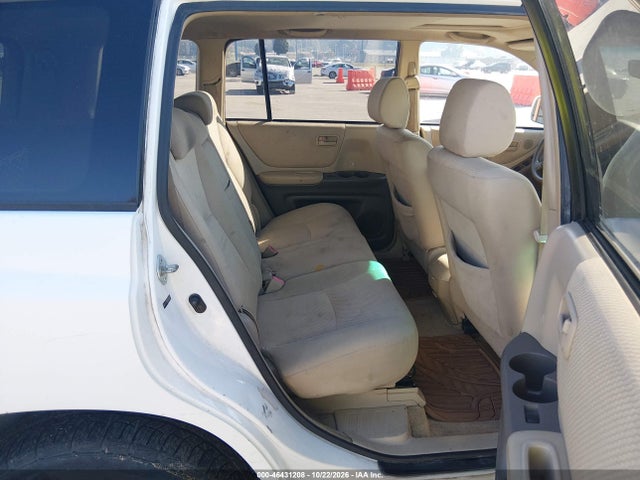 46431208 :رقم المزاد ، JTEDP21A260120130 vin ، 2006 Toyota Highlander V6 مزاد بيع