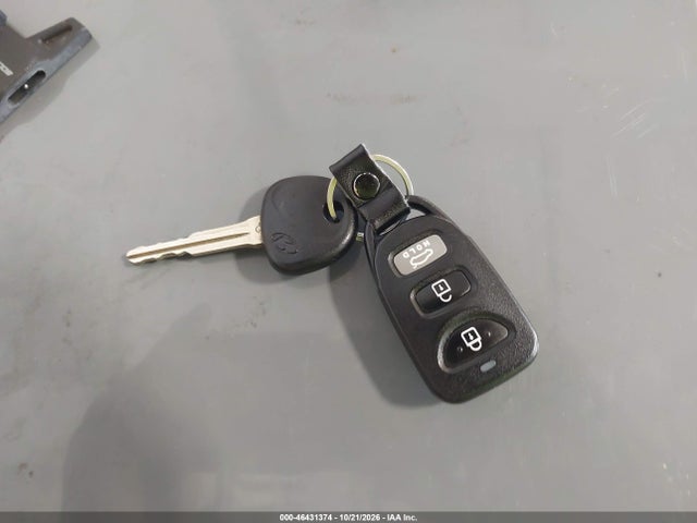 Hyundai ELANTRA SE 2019 5NPD74LF4KH490162 Image 11