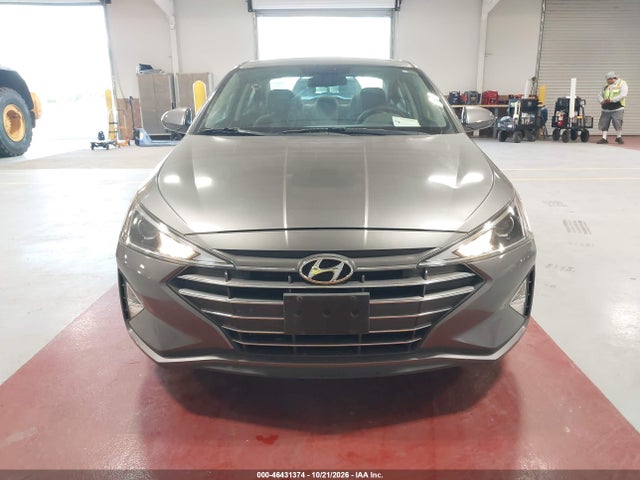 Hyundai ELANTRA SE 2019 5NPD74LF4KH490162 Image 15
