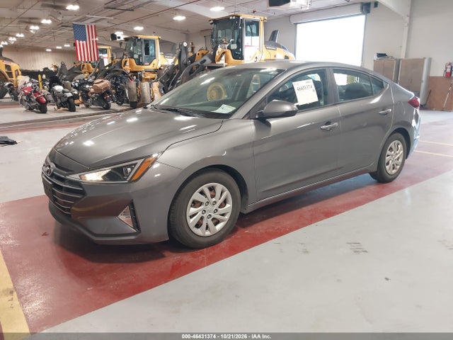 Hyundai ELANTRA SE 2019 5NPD74LF4KH490162 Image 2