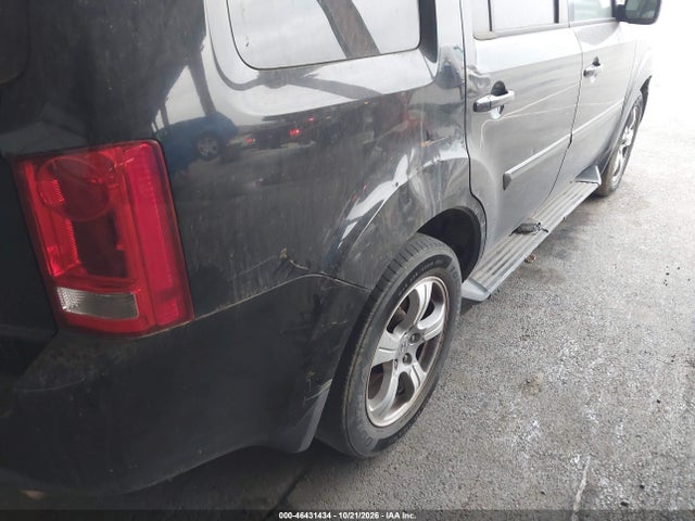 46431434 :رقم المزاد ، 5FNYF3H60FB016186 vin ، 2015 Honda Pilot Ex-l مزاد بيع