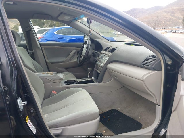 46431440 :رقم المزاد ، 4T1BE46K97U520772 vin ، 2007 Toyota Camry Le مزاد بيع