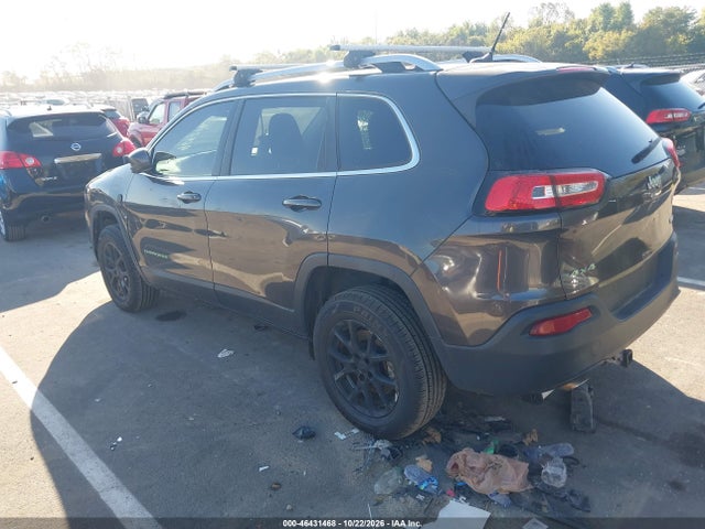 Продаж на аукціоні авто 2015 Jeep Cherokee Latitude, vin: 1C4PJMCB7FW739095, номер лоту: 46431468