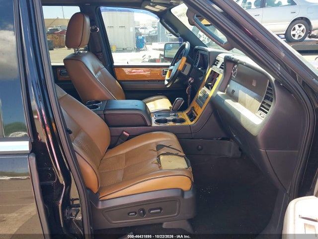 Lincoln Navigator 2014 5LMJJ2H54EEL01449 Image 5