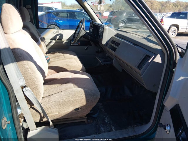 46431899 :رقم المزاد ، 1GCEC14Z6RZ136380 vin ، 1994 Chevrolet Gmt-400 C1500 مزاد بيع