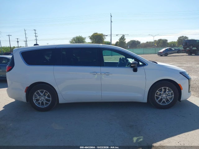 Продаж на аукціоні авто 2027 Chrysler Pacifica, vin: 2C4RC1BG8VR599323, номер лоту: 46432684