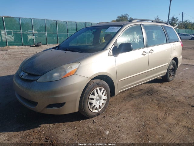 46432792 :رقم المزاد ، 5TDKK4CC1AS300192 vin ، 2010 Toyota Sienna Ce مزاد بيع