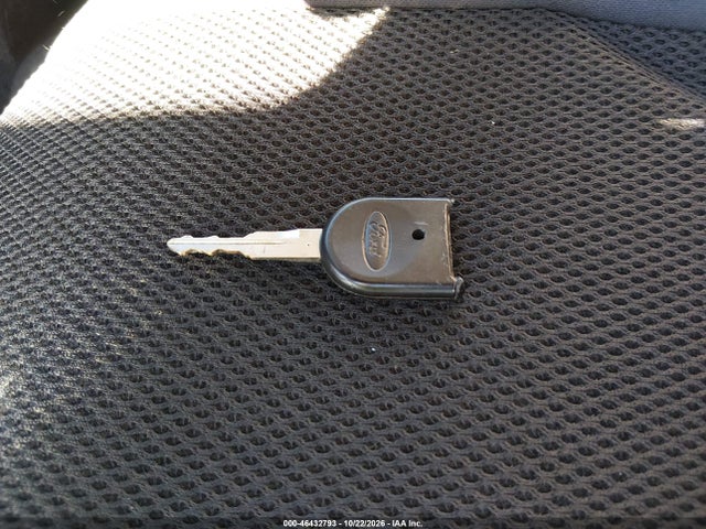 46432793 :رقم المزاد ، 1FTMF1EWXAKE68441 vin ، 2010 Ford F-150 Stx/xl/xlt مزاد بيع