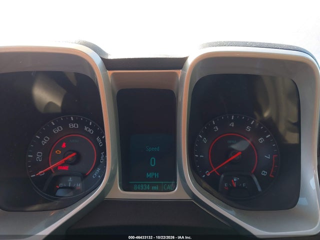 46433132 :رقم المزاد ، 2G1FC1E31F9179988 vin ، 2015 Chevrolet Camaro 1lt مزاد بيع