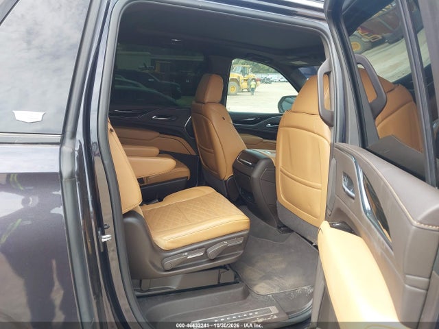 46433241 :رقم المزاد ، 1GYS4PKL1PR391995 vin ، 2023 Cadillac Escalade Esv 4wd Sport مزاد بيع