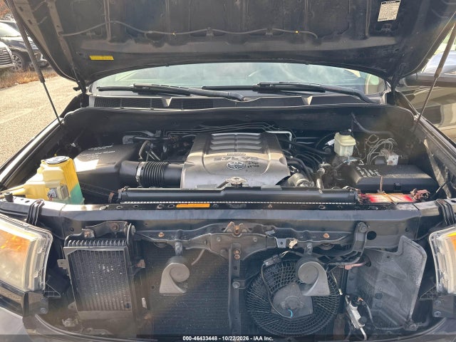 46433448 :رقم المزاد ، 5TDDY5G17AS024381 vin ، 2010 Toyota Sequoia Platinum مزاد بيع