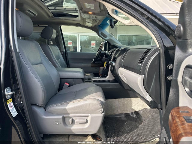46433448 :رقم المزاد ، 5TDDY5G17AS024381 vin ، 2010 Toyota Sequoia Platinum مزاد بيع