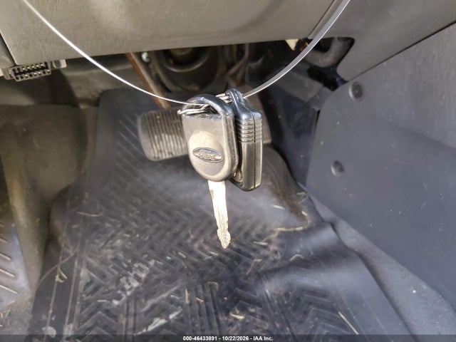 Продажа на аукционе авто 2005 Ford Escape Xlt, vin: 1FMYU93185KA81496, номер лота: 46433891